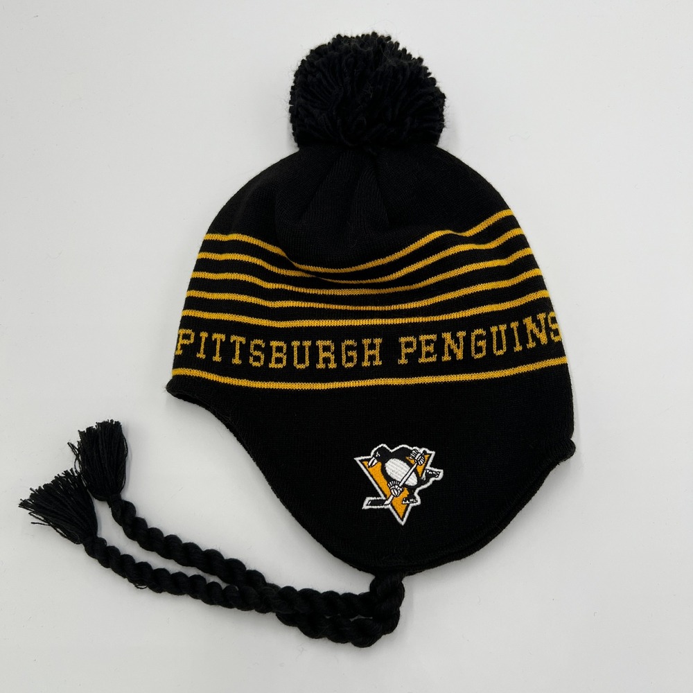Adidas‎ Pittsburgh Penguins NHL Beanie Hat Black Gold Pom Tassels NEW